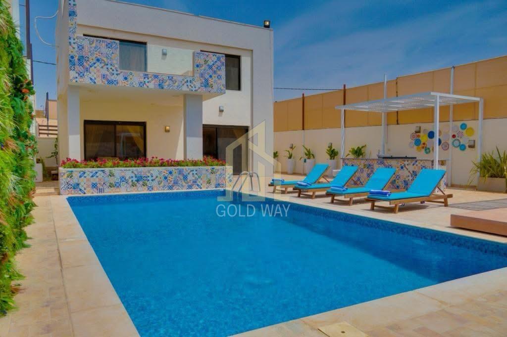 في أجمل مناطق البحر الميت( الجوفه) تملك شالية مفروش 120م بسعر مغري
