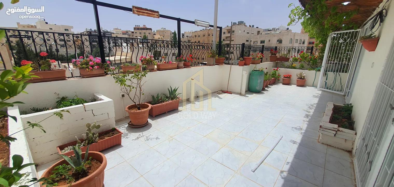في أجمل مناطق خلدا تملك شقة أخير مع روف 220م بتشطيبات راقية