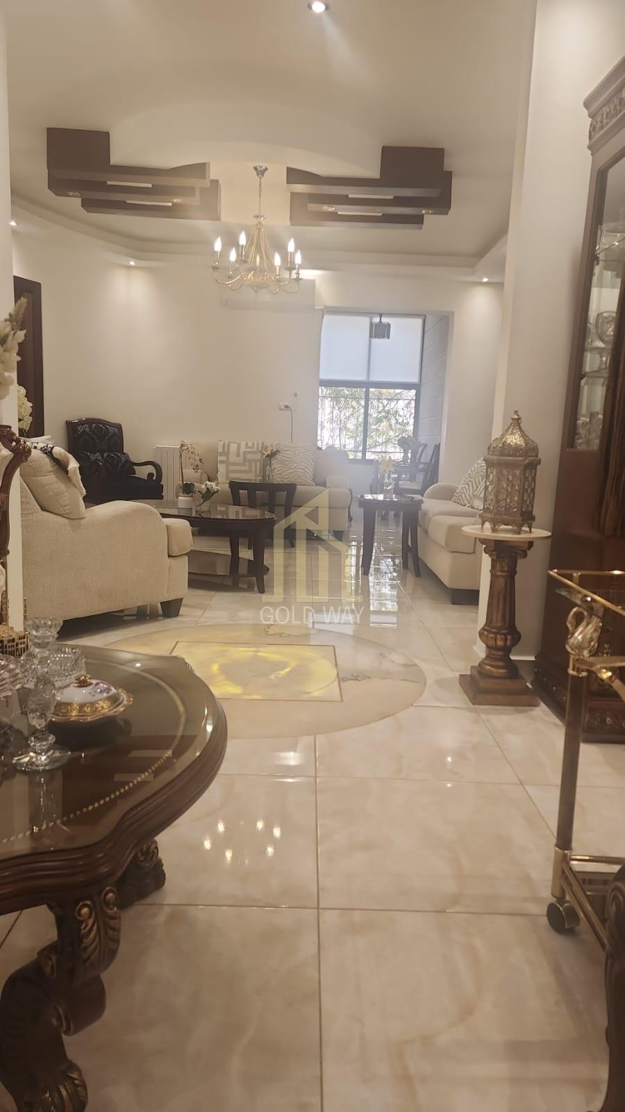 في أرقى مناطق عبدون شقة أرضية معلق 187م بسعر مميز