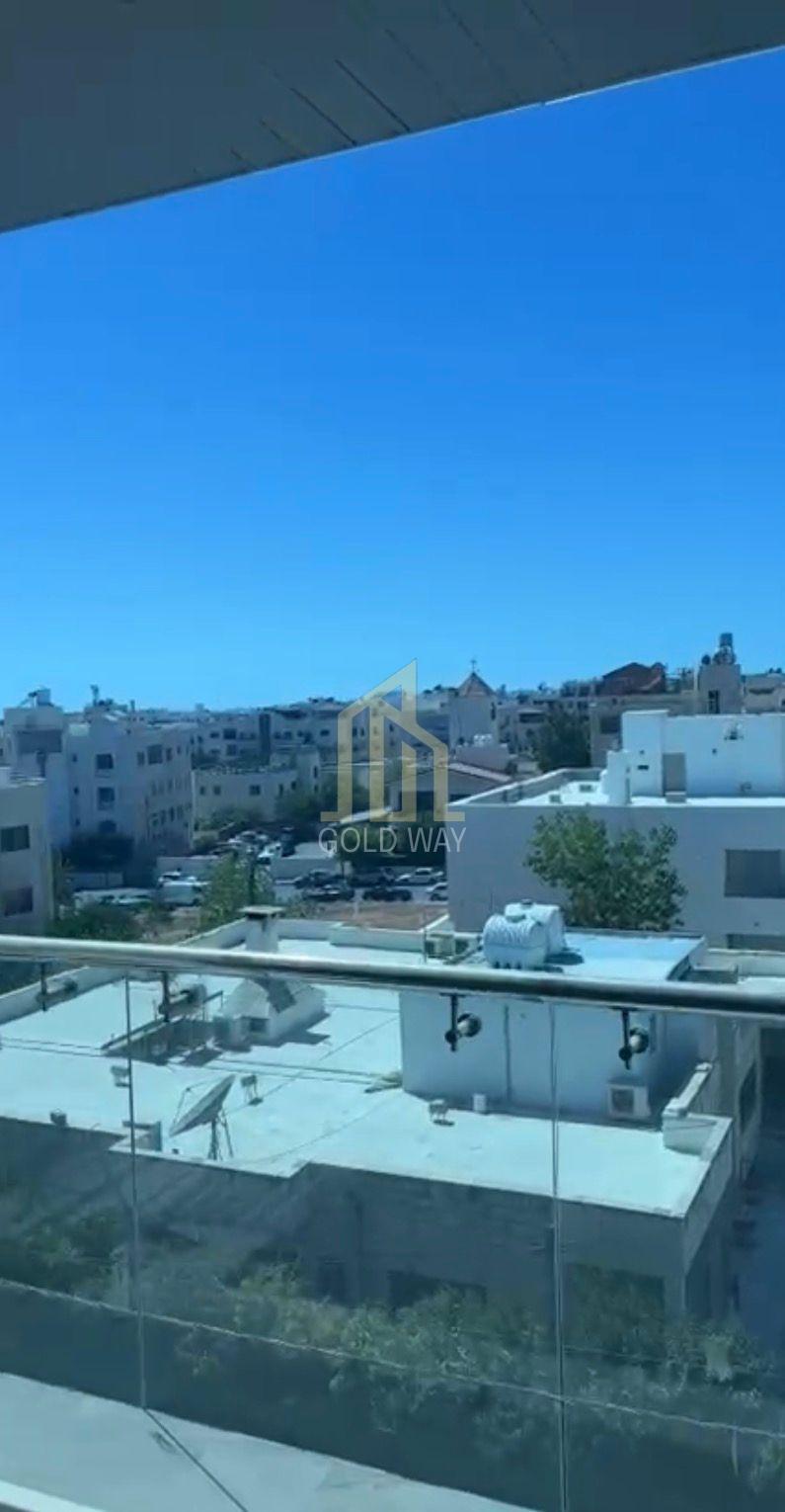 في أرقى مناطق عبدون الشمالي شقة طابق ثالث175م بسعر مميز