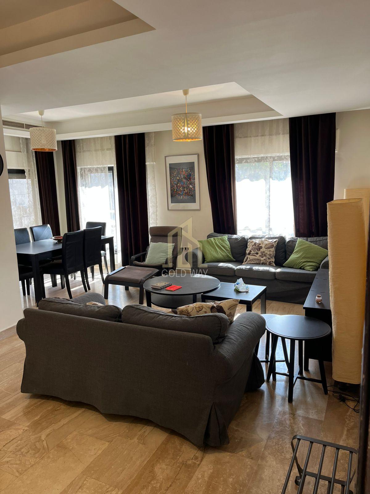 شقة استثمارية طابق أول 112م مفروشة في أرقى مناطق عبدون