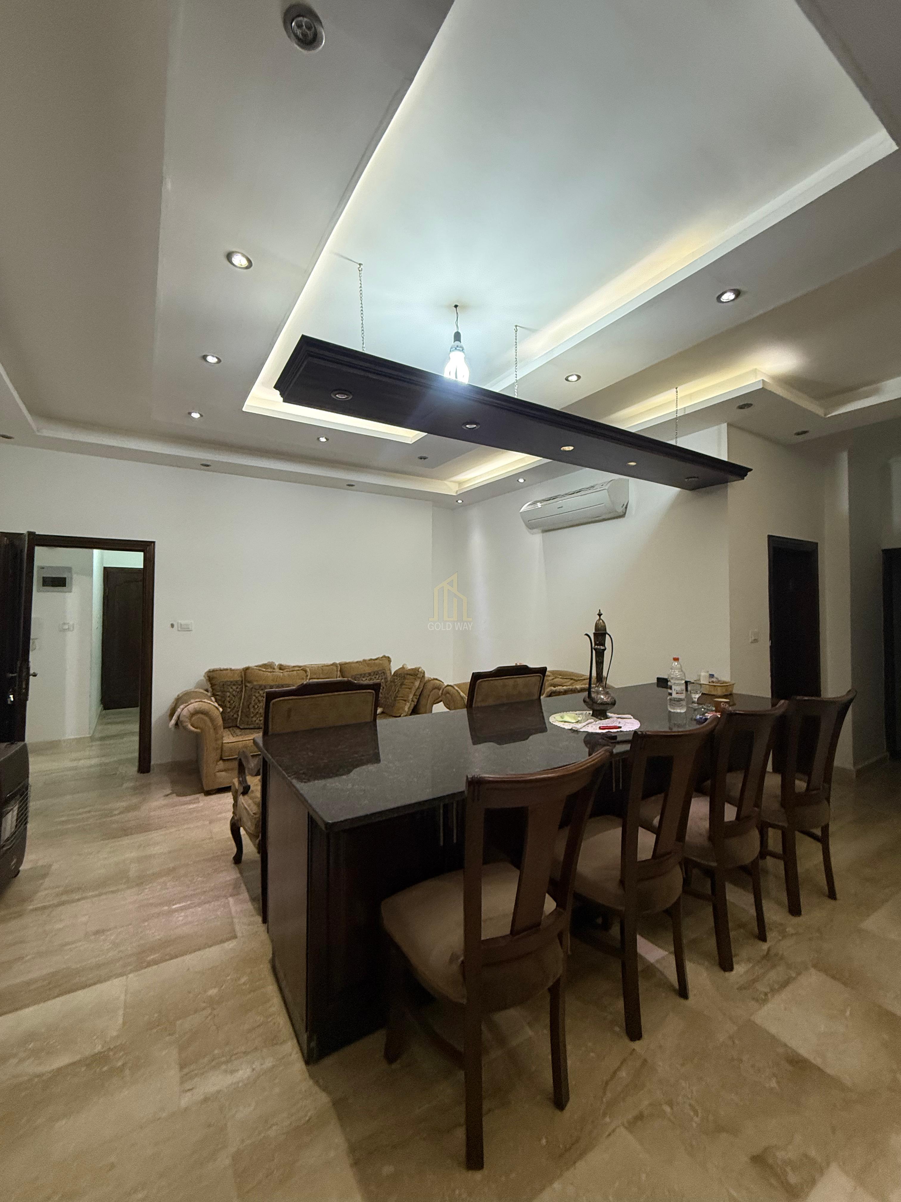 في أجمل مناطق الدوار السابع شقة طابق أول 144م بسعر مغري