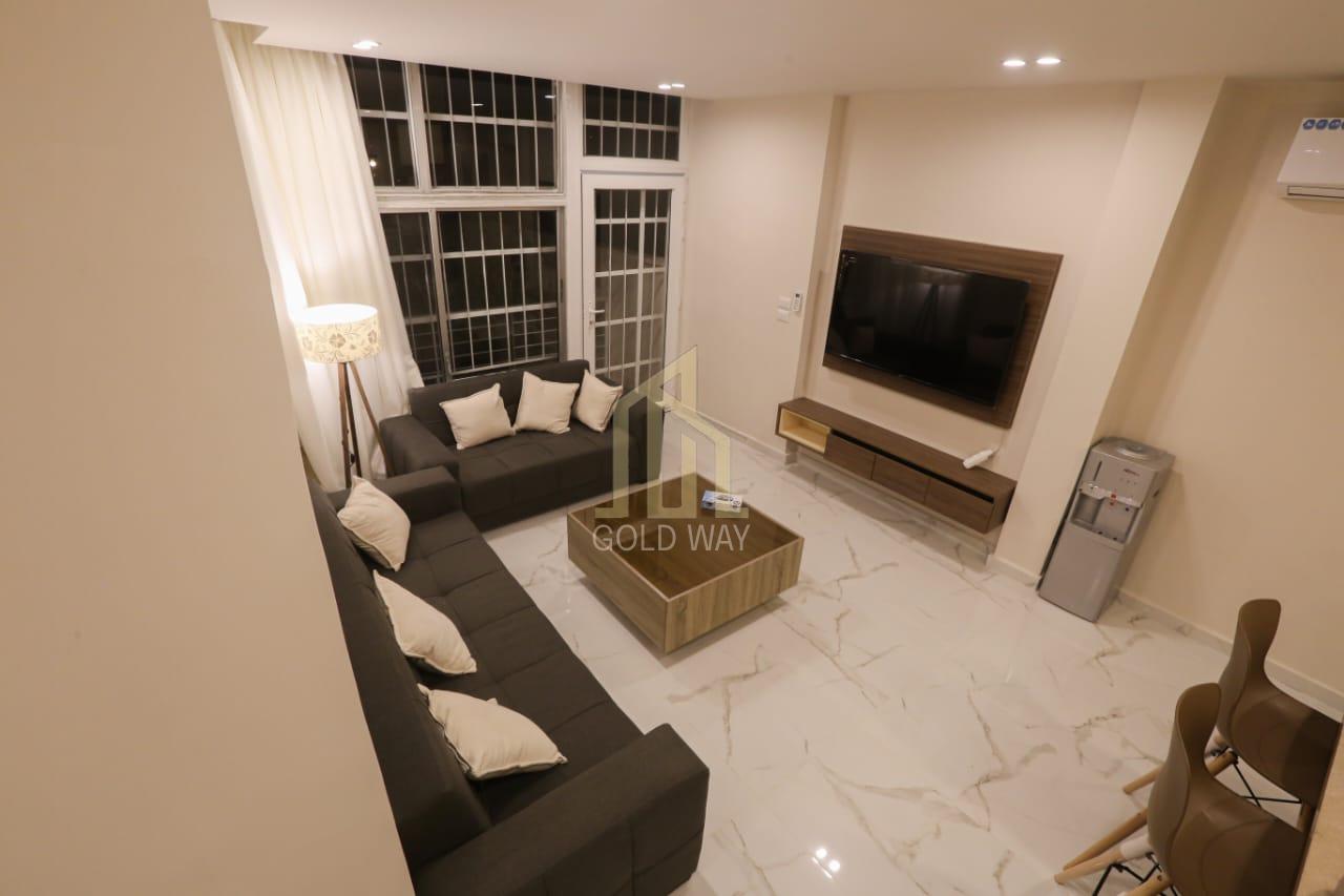 في أجمل مناطق عبدون شقة مفروشة ارضية 80م للإيجار السنوي