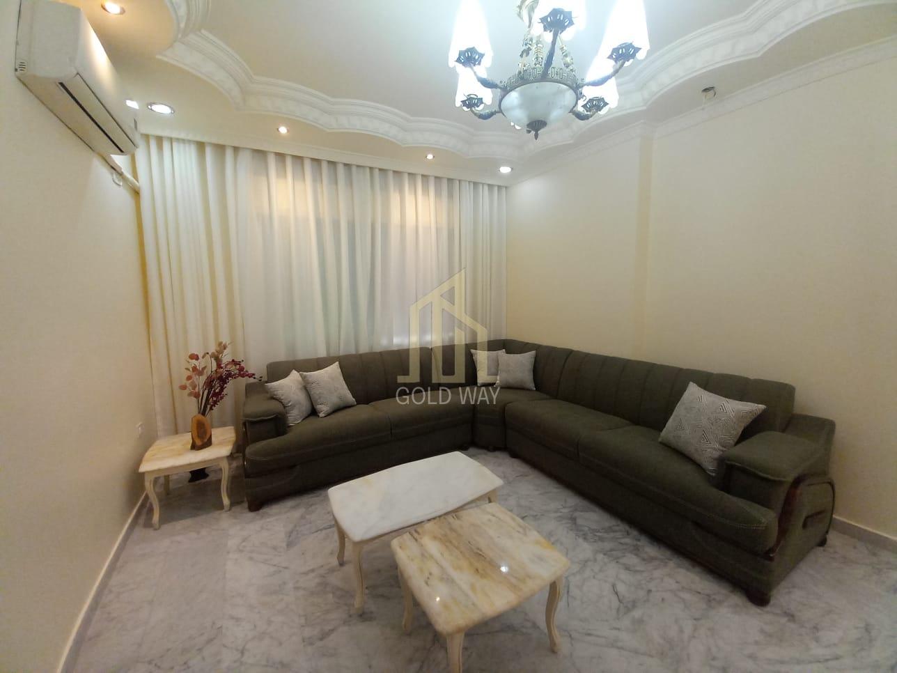 شقة للإيجار في تلاع العلي 165م طابق ثاني