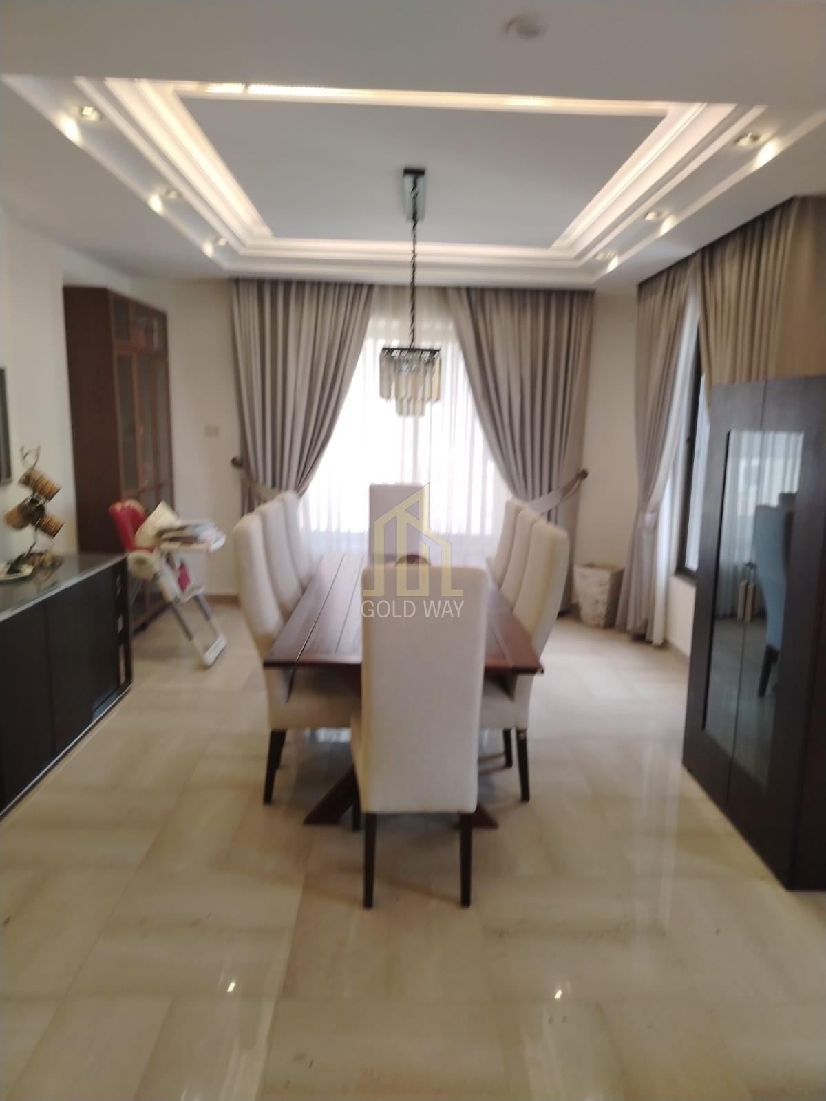 في عبدون الجنوبي شقة مميزة طابق أول مفروشة 230م بسعر مميز