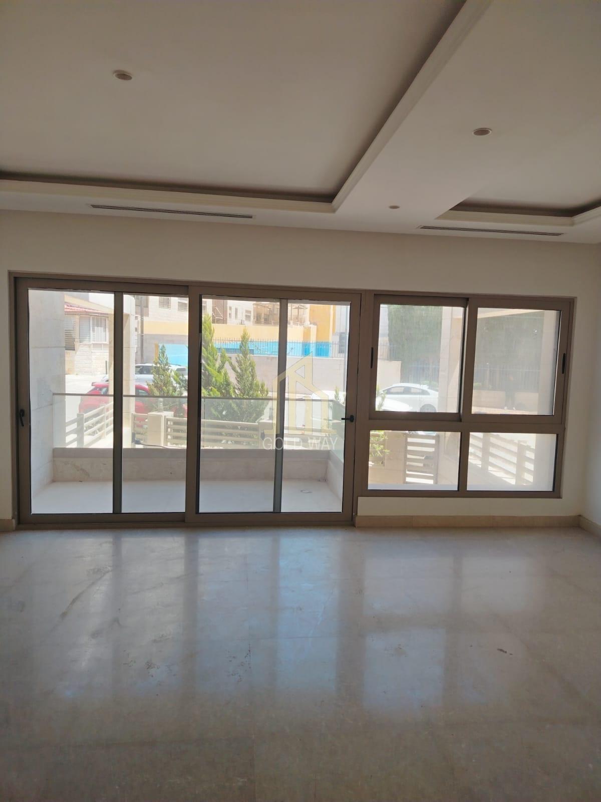 خلف شارع المطار في دير غبار شقة أرضية مميزة 246م بتشطيب راقي