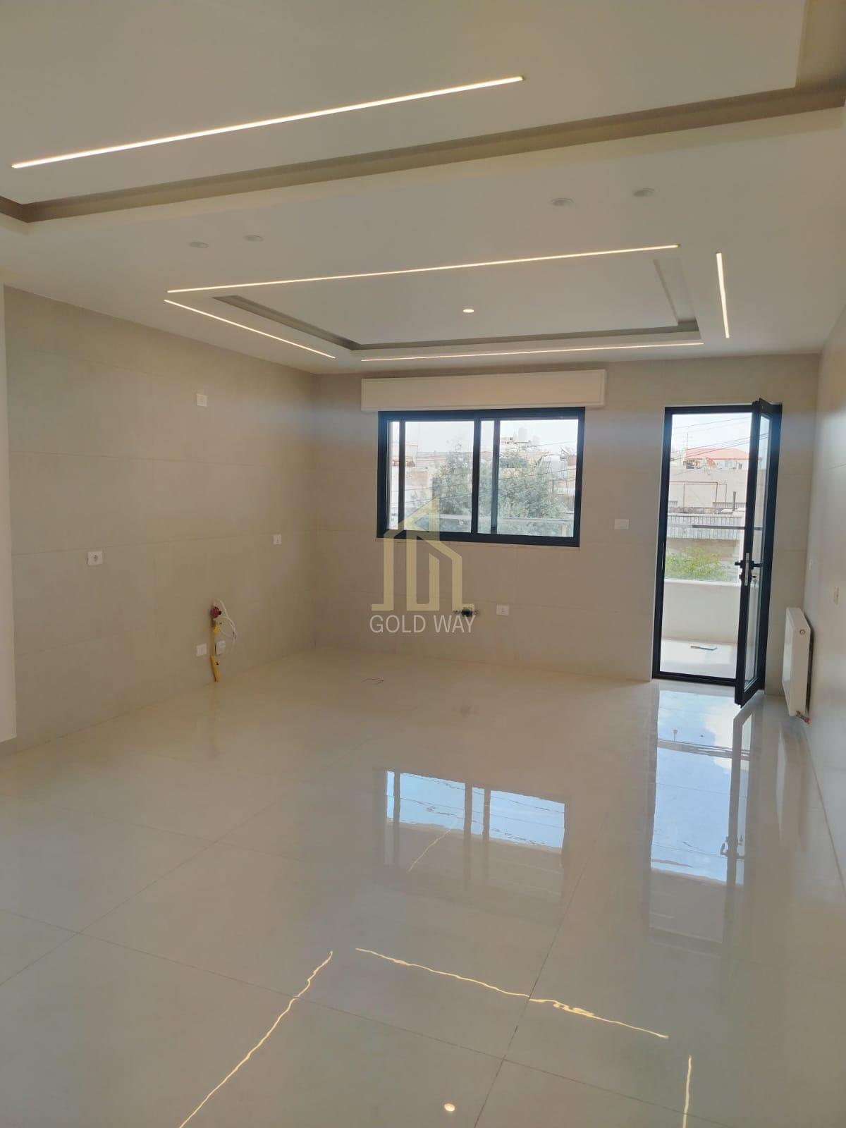 عقار مميز شقة أرضية 175م في أجمل مناطق الرابية بسعر مغري