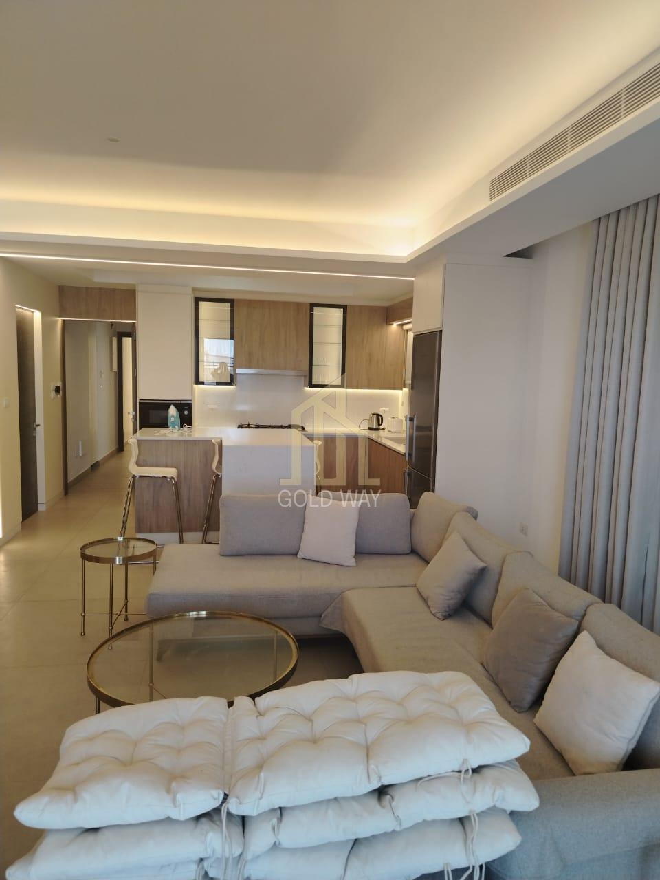 للإيجار السنوي شقة طابق أول 130م مفروشة في أرقى مناطق الدوار الرابع