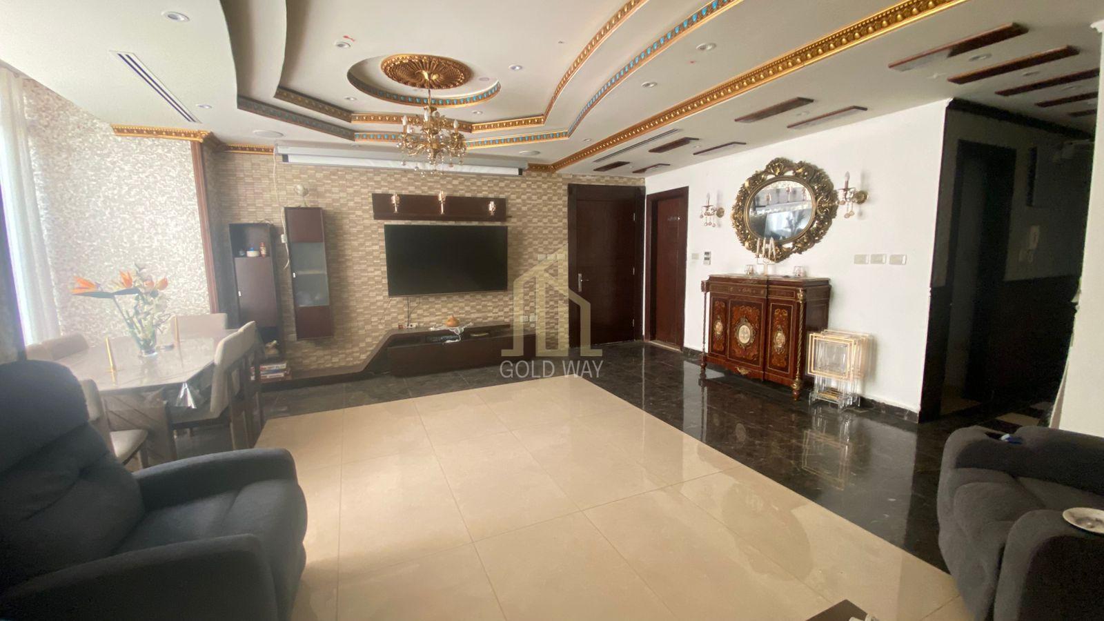 شقة أرضية مميزة 160م في أجمل مناطق الصويفية بسعر مغري