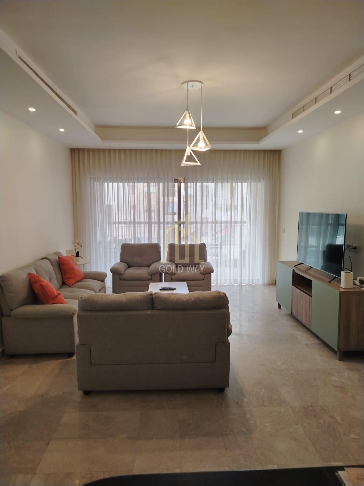 في عبدون الشمالي شقة استثمارية سكنية مفروشة طابق أول 100م بسعر مغري