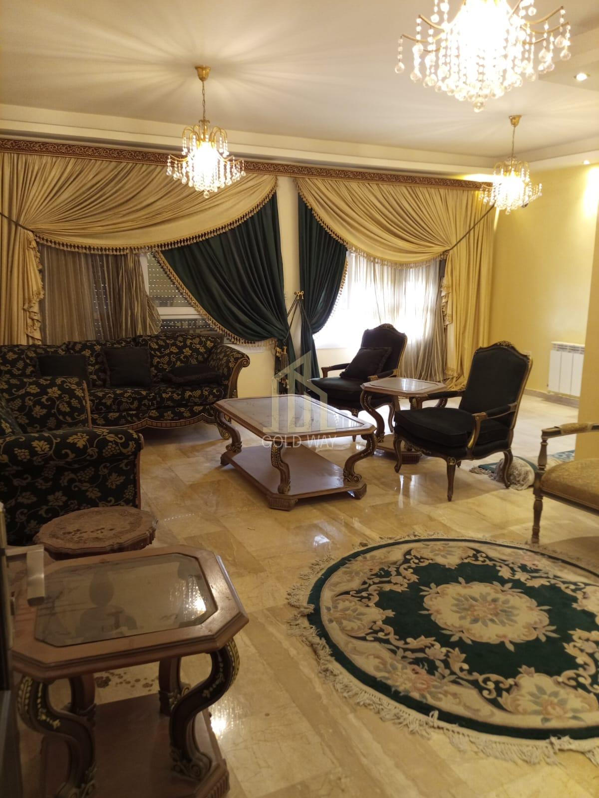 قرب مسجد العساف شقة طابق ثاني 214م مفروشة جزئي بسعر مميز