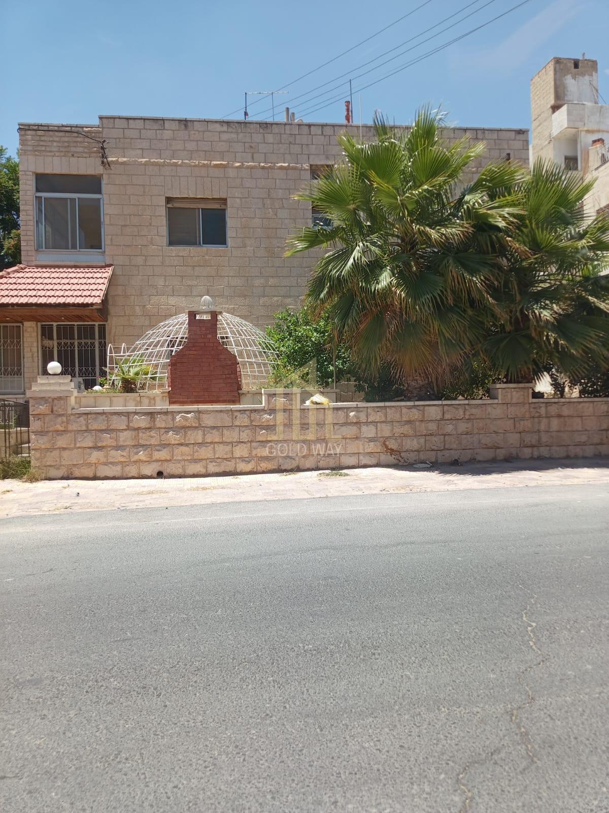 قطعة أرض مميزة للبيع 767م في أجمل مناطق الجاردنز