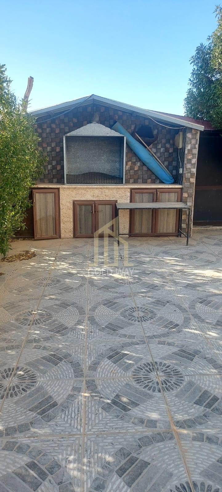 في اجمل مناطق مأدبا الفيحاء مزرعه مميزة للبيع