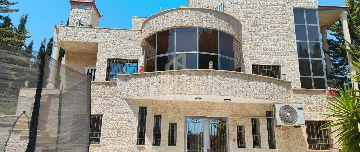 ڤيلا مستقلة في أجمل مناطق شفابدران بالقرب من جامعه العلوم التطبيقية من المالك مباشره